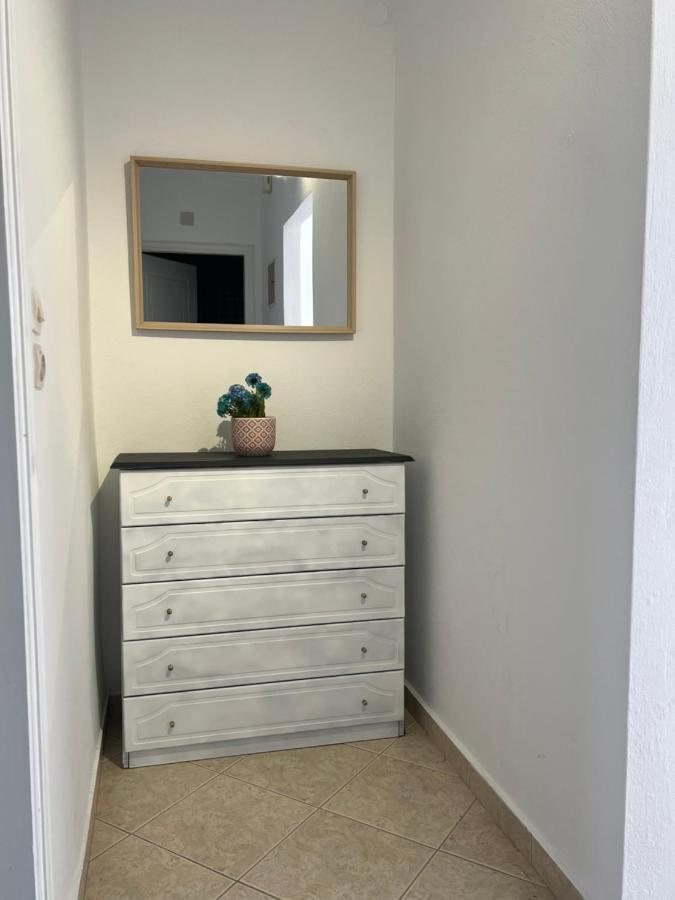 Pebble Apartments Marathias  Bagian luar foto
